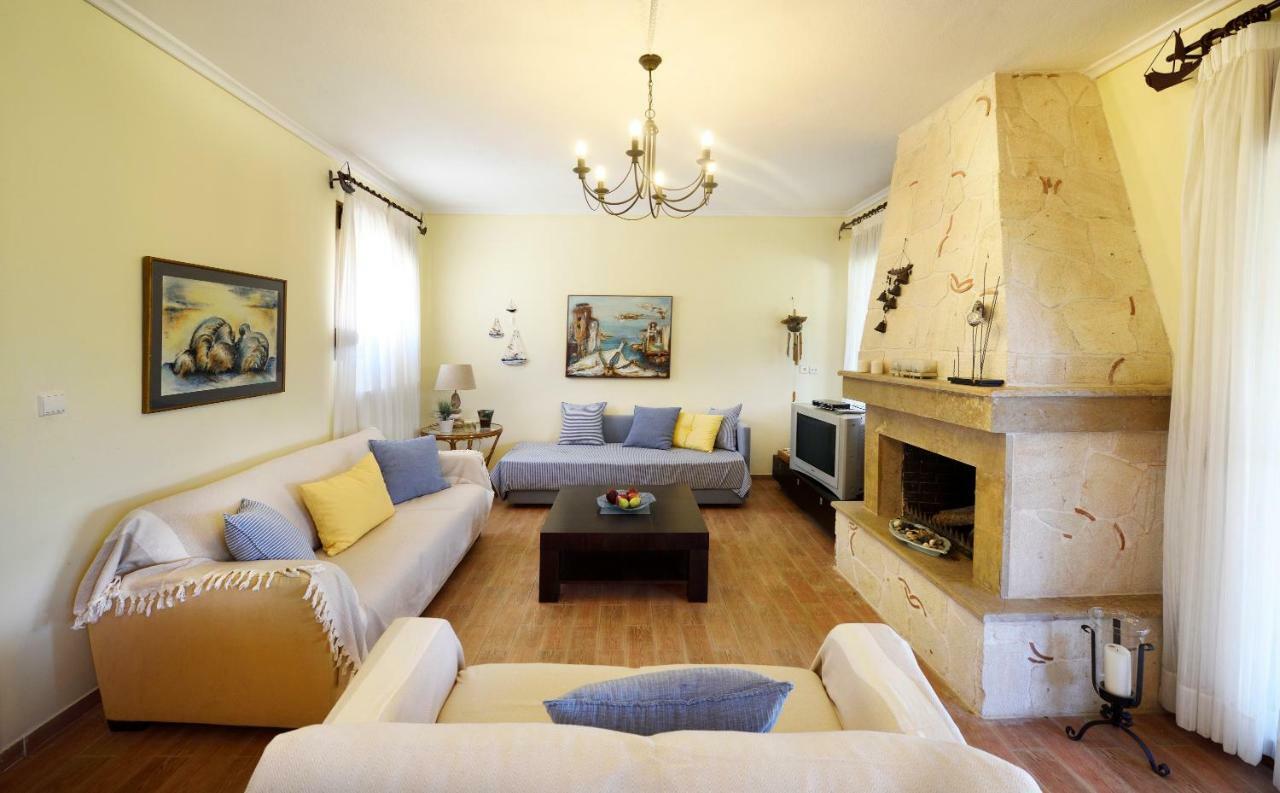 Sani Beach Villa Kültér fotó